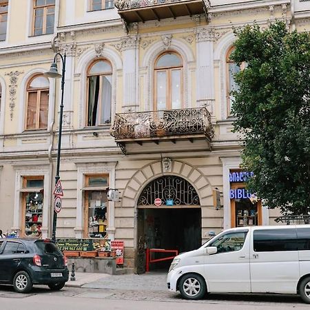 Cozy House Lägenhet Tbilisi Exteriör bild